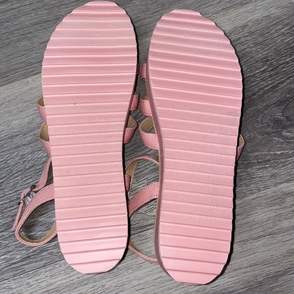 NWOT Twill Strappy Platform Sandals - Picture 6 of 6